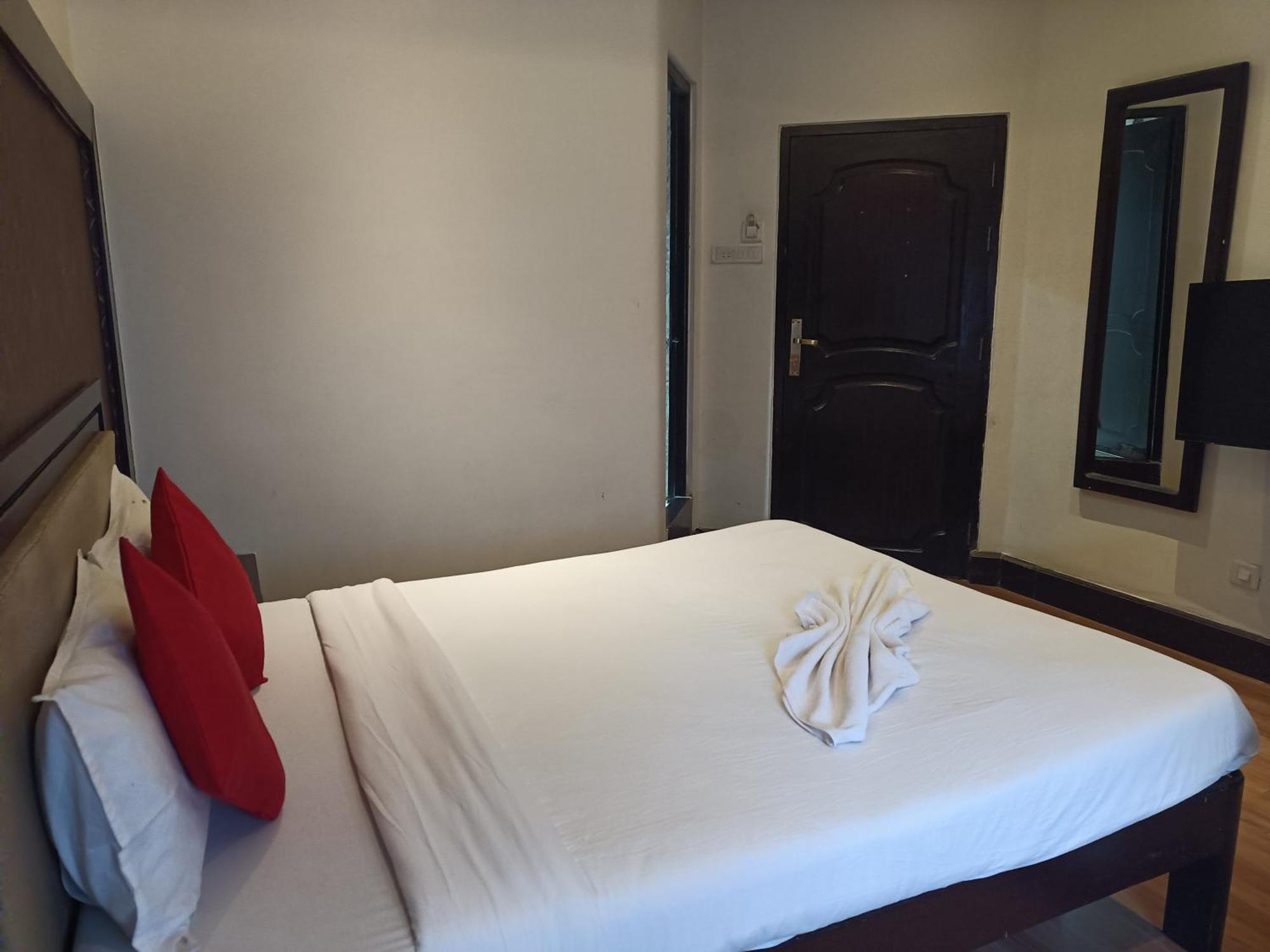 Hotel Serene شيلونغ المظهر الخارجي الصورة